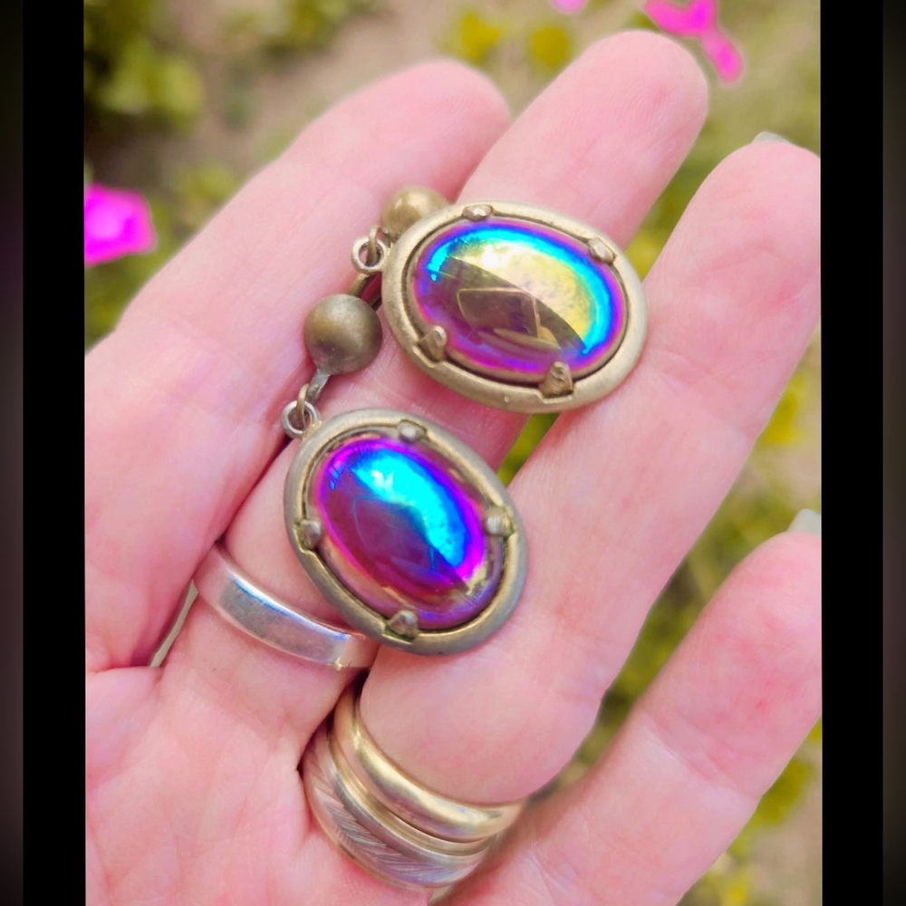 Old Glass Dragonsbreath Color changing Earrings